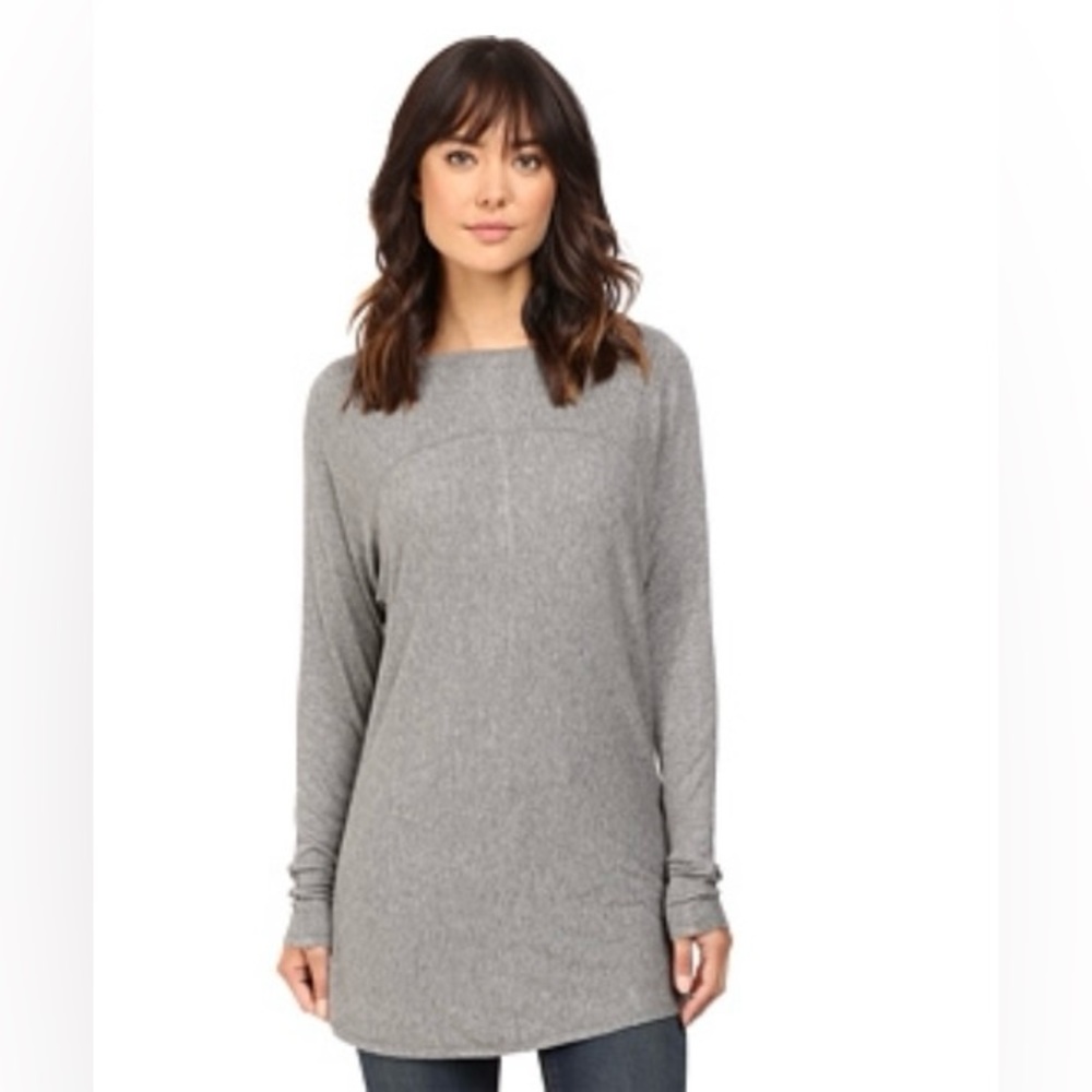 HEATHER Long Sleeve Drape Front Panel Back top. Small. Light heather gray.